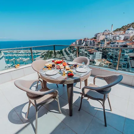 Fortunella Suites